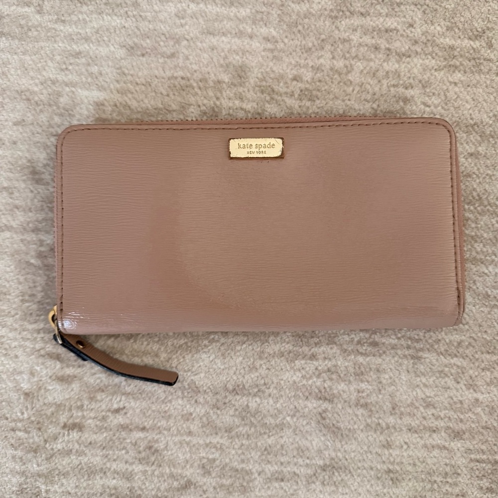 Kate Spade Beige/Mauve textured Leather Wallet